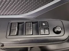 2021 Toyota IZOA 2.0L, белый — фото 9