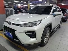 2022 Toyota Wildlander 2.0L CVT 2WD Luxury Plus, белый — фото 1