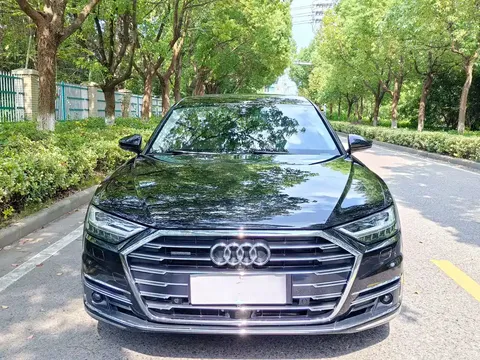 2021 Audi A8L 55 TFSI quattro Premium