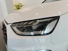 2020 Audi A4L 40 TFSI, белый — фото 12