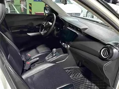 2021 Nissan Kicks 1.5L XL CVT, белый — фото 6
