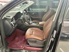 2021 Audi Q7 55 TFSI quattro S line Sport, чёрный — фото 10