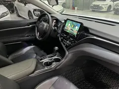 2021 Toyota Camry 2.0G Luxury, белый — фото 6