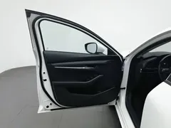 2021 Mazda 3 2.0L, белый — фото 8