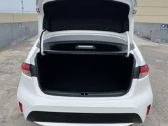 2022 Toyota Levin 185T CVT Luxury, белый — фото 10