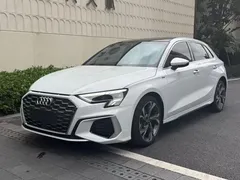 2022 Audi A3 Sportback 35 TFSI, белый — фото 2
