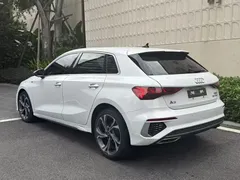 2022 Audi A3 Sportback 35 TFSI, белый — фото 4