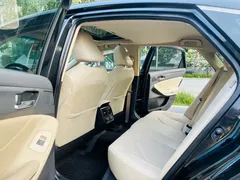 2022 Toyota Avalon 2.0L XLE Premium, чёрный — фото 10