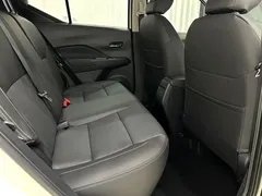2022 Nissan Kicks 1.5L CVT XL, белый — фото 10