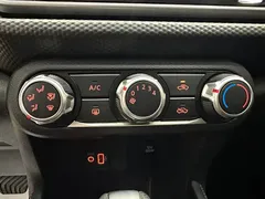 2022 Nissan Kicks 1.5L CVT XL, белый — фото 13