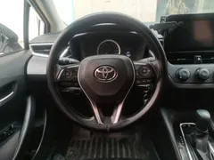 2021 Toyota Corolla TNGA 1.5L CVT, белый — фото 6
