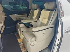 2021 Toyota Alphard 2.5L, белый — фото 8