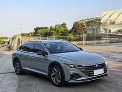 2021 Volkswagen CC Wagon 330TSI — фото 3