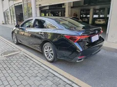 2021 Toyota Avalon 2.5L Luxury, чёрный — фото 4