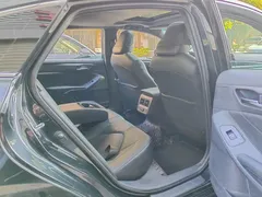 2021 Toyota Avalon 2.5L Luxury, чёрный — фото 9