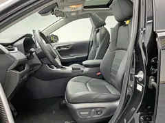2022 Toyota Wildlander 2.0L CVT 2WD Luxury Plus, чёрный — фото 15