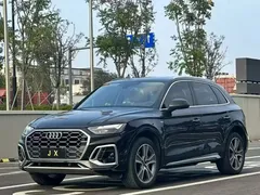 2022 Audi Q5L 45T Luxury Dynamic, чёрный — фото 1