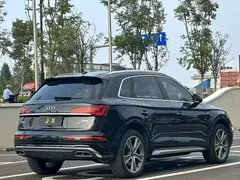 2022 Audi Q5L 45T Luxury Dynamic, чёрный — фото 8
