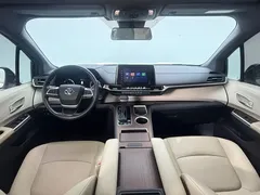 2021 Toyota Sienna 2.5L Hybrid Luxury — фото 7