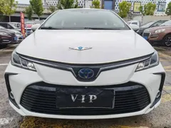 2021 Toyota Corolla 1.8L E-CVT, белый — фото 1