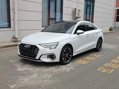 2023 Audi A3L Limousine 35 TFSI Luxury, белый — фото 2