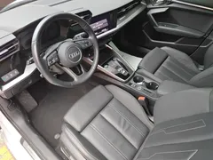 2023 Audi A3L Limousine 35 TFSI Luxury, белый — фото 8