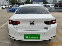 2021 Mazda 3 2.0L, белый — фото 6