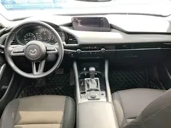 2021 Mazda 3 2.0L, белый — фото 10