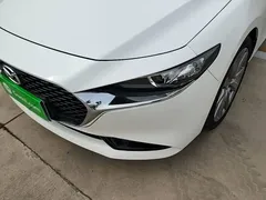 2021 Mazda 3 2.0L, белый — фото 24