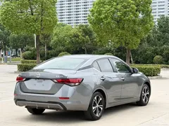2021 Nissan Sylphy 1.6L XL CVT — фото 7