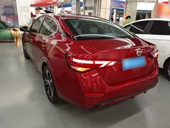 2021 Nissan Sylphy 1.6L XL CVT — фото 5