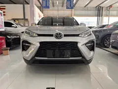 2022 Toyota Wildlander 2.0L CVT 4WD Luxury Plus — фото 2