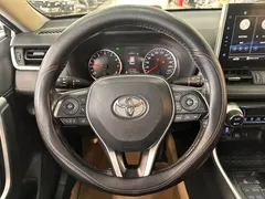 2022 Toyota Wildlander 2.0L CVT 4WD Luxury Plus — фото 13