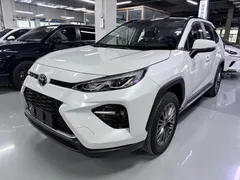 2023 Toyota Wildlander 2.0L CVT 4WD Luxury Plus, белый — фото 1