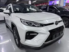 2023 Toyota Wildlander 2.0L CVT 4WD Luxury Plus, белый — фото 3