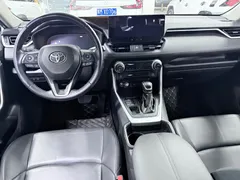 2023 Toyota Wildlander 2.0L CVT 4WD Luxury Plus, белый — фото 13