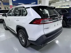 2023 Toyota Wildlander 2.0L CVT 4WD Luxury Plus, белый — фото 17