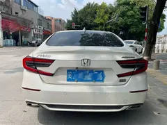 2022 Honda Accord 260TURBO Luxury, белый — фото 3