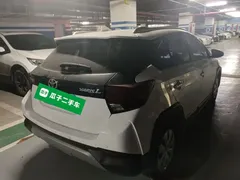 2022 Toyota Yaris L Zhixuan 1.5L CVT PLUS, белый — фото 7