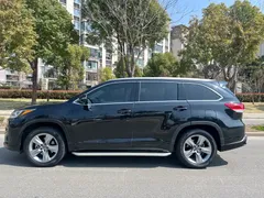 2021 Toyota Highlander 2.0T 2WD Luxury 7, чёрный — фото 8