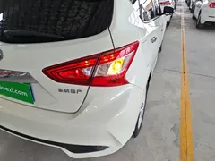 2021 Nissan Tiida 1.6L CVT, белый — фото 8