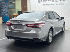 2021 Toyota Camry 2.0G Luxury — фото 7