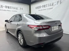 2021 Toyota Camry 2.0G Luxury — фото 8
