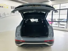 2022 Audi Q5L Sportback 40 TFSI RS — фото 14