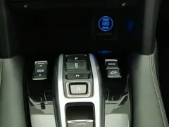 2020 Honda UR-V 370TURBO, белый — фото 13