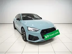 2021 Audi A5 Sportback 40 TFSI quattro, синий — фото 3