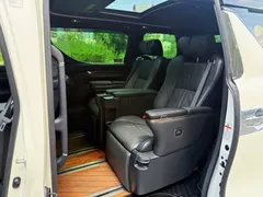 2020 Toyota Vellfire 2.5L Hybrid HV Premium, белый — фото 14