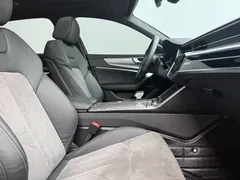 2021 Audi A6L 45 TFSI quattro — фото 12