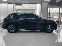 2020 Audi Q5L 40 TFSI Fashion, чёрный — фото 7