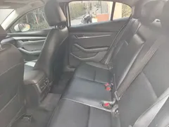 2021 Mazda 3 1.5L AT, белый — фото 5
